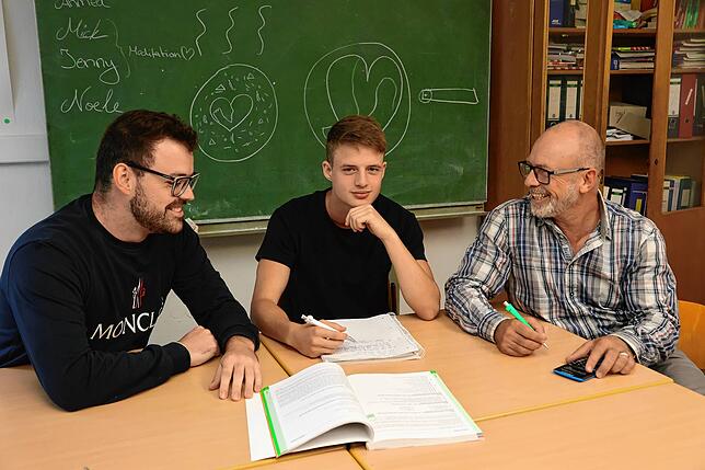 Silviu Heitz (links) und Jens Weigand (rechts) haben Luca Macris Entwicklung begleitet.