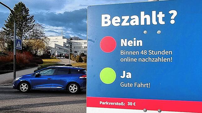 Bei der neuen Parkregelung am Schwarzwald-Baar-Klinikum in Donaueschingen werden die Kennzeichen der Autos erfasst. Die Regelung sorgt ...