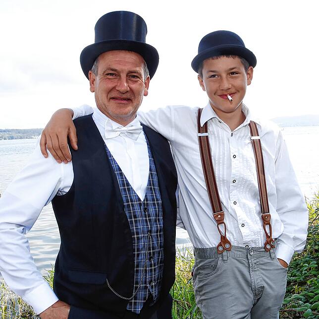 Norbert (links) und Timo Pfeiffer (rechts) aus Oberstaufen