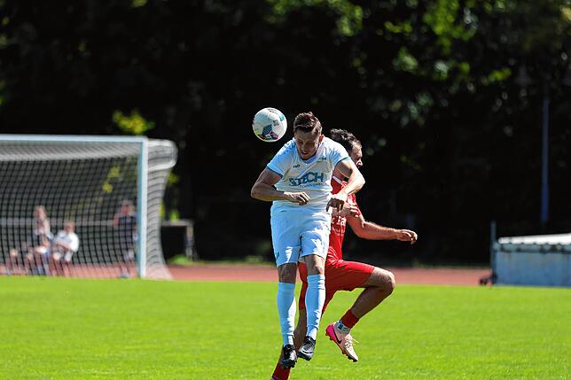 Bild 12: FC Tiengen 08 unterliegt Tabellenführer Spvgg. Gundelfingen/Wildtal mit 1:2 – und wir haben Fotos!