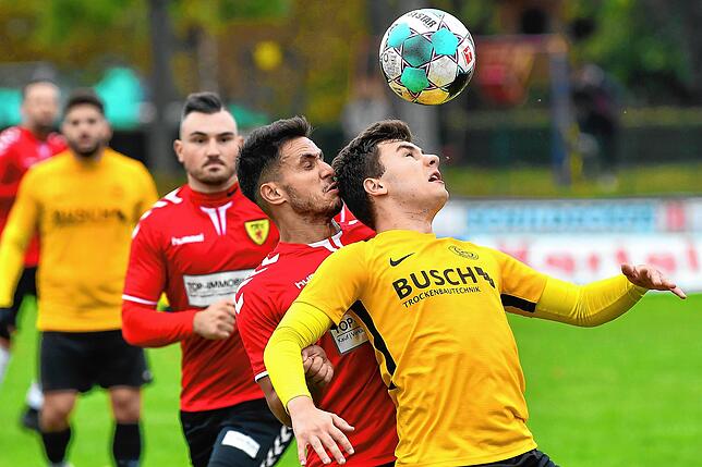 Bild 8: FSV Rheinfelden verliert &bdquo;Sechs-Punkte-Spiel&ldquo; beim SC Wyhl mit 0:2 &ndash; und wir haben Bilder!