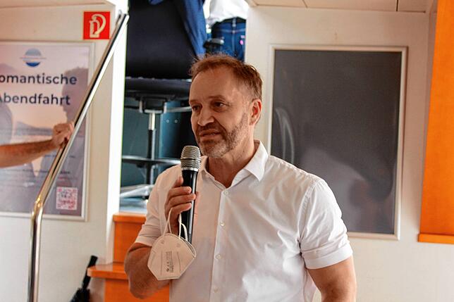 Bürgermeister Matthias Weckbach 2021 bei einem Termin für die Marienschlucht.