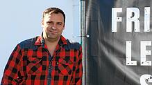 Bernd Ott macht sich mit einem Foodtruck selbstständig. Ab dem 3. Mai steht er in der Bahnhofstraße Meßkirch.