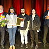 Freude bei (von links) Diakon Werner Knubben, Preisträgerin Mechthild Grau, Hasan Cheikhmous, Dorrah Setto und Stadtpfarrer Ekkehard ...
