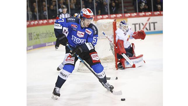 Stürmt künftig für Genf-Servette: Jordan Caron, hier noch im Schwenninger Trikot.