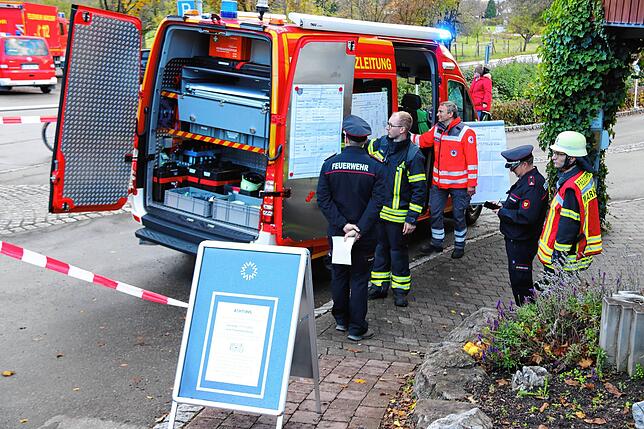Bild 8: Bilder von der Feuerwehrhauptübung der Feuerwehr Riedheim