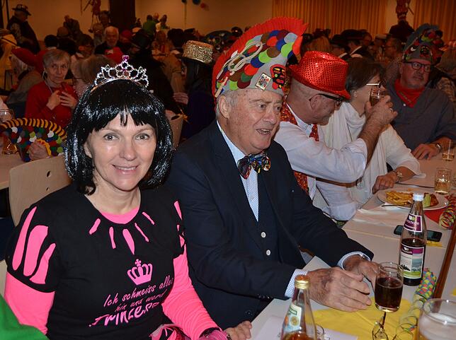 Bild 23: Unvergesslich! So feierte Markdorf den Dreckkübelgschwätz 2025 – Fasnet pur in der Stadthalle!
