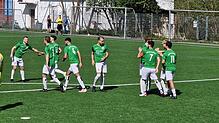 Die DJK Donaueschingen bejubelt den Treffer zum 1:0 durch Ahmet Colak.
