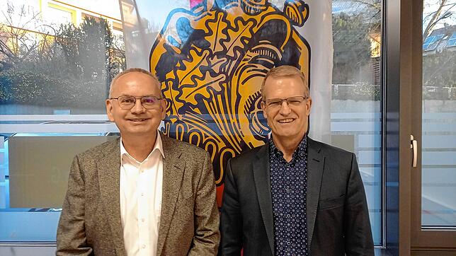 Narrenrichter Jürgen Koterzyna und Kläger Wolfgang Reuther sprachen im Interview mit dem SÜDKURIER über Narrenfreiheit in der heutigen Zeit.
