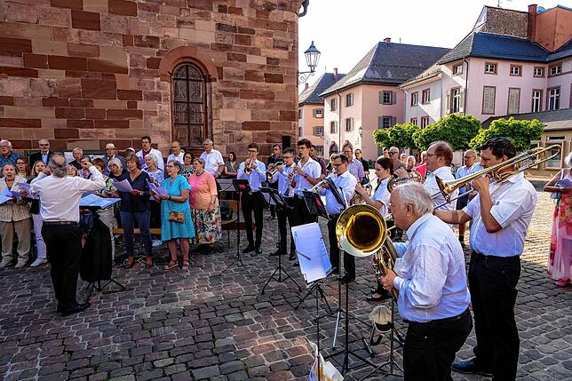 Bild 14: Fronleichnams Prozession in Villingen