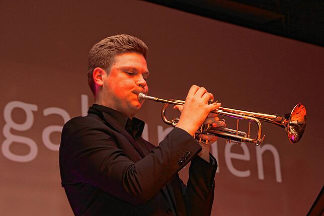 Mit Spielfreude: Trompeter Simon Eckert.