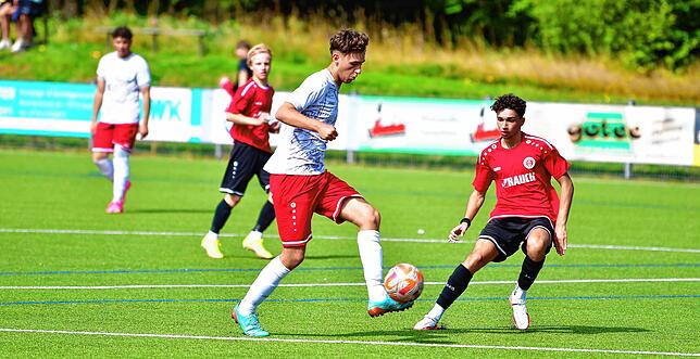 Bild 16: Die SG FC Wehr/Bergalingen startet mit einem 3:1-Sieg ins Abenteuer Verbandsliga &ndash; wir haben Fotos!