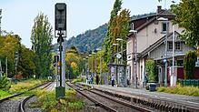 Am Bahnhof Ludwigshafen stehen Umbauten an. Der Mittelsteig kommt weg und dafür entsteht ein neuer Außensteig.