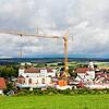 Das Wohngebiet Hauptbühl wird erweitert. Wer allerdings keinen Bauplatz bekommen hat oder zu den Geringverdienern zählt, tut sich in ...