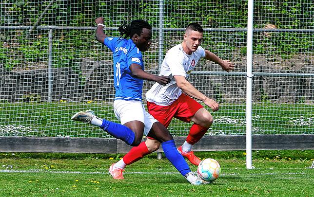 Bild 11: SC Markdorf besiegt SC Pfullendorf II mit 3:1. Wir waren mit der Kamera dabei!