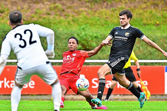 Bild 28: 1:1 im Derby zwischen dem SV 08 Laufenburg und dem FC Tiengen 08 &ndash; und wir haben Bilder!