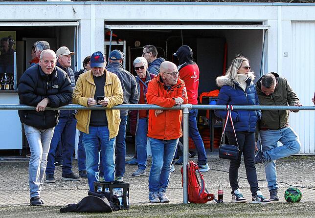 Bild 22: Die besten Bilder vom Linzgauderby zwischen VfR Stockach &ndash; und FV Walbertsweiler-Rengetsweiler