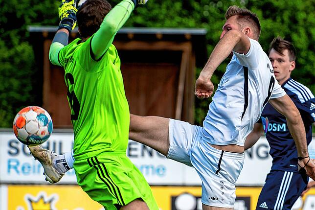 Bild 38: Spvgg. Wutöschingen bezwingt den SV Obersäckingen mit 2:1 &ndash; wir haben Bilder!