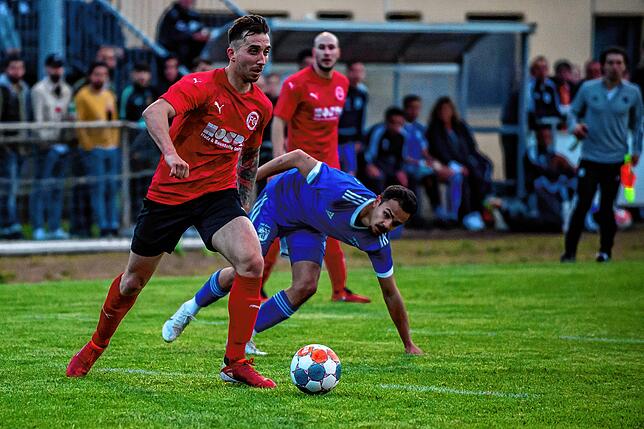 Der zweite Neue: Mariusz Rymsza vom FC 08 Bad Säckingen schließt sich in der Winterpause ebenfalls dem SV Blau-Weiß Murg an. Unser Bild ...