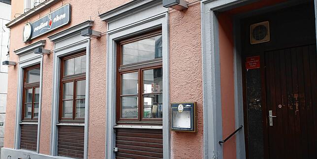 Münzgasse 18 im September. Das einst beliebte Restaurant steht auch Monate später weiterhin leer.
