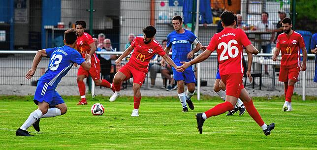 Bild 42: FC Wallbach setzt sich mit 2:0 beim SV Karsau durch &ndash; und wir haben Bilder!