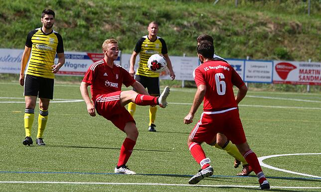 Bild 18: SV Eichsel siegt mit 4:0 beim FC Bergalingen &ndash; und wir haben Bilder!