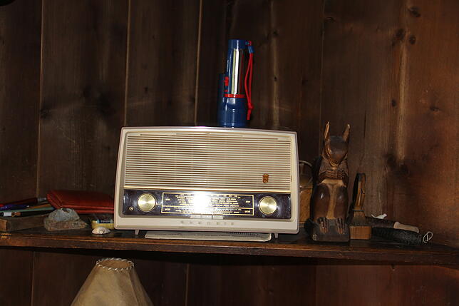 Dieses Radio wurde 1962 angeschafft, um in Sachen Kuba-Krise auf dem Laufenden zu bleiben.