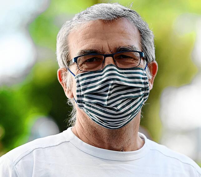 Bild 19: Maskenparade aus Friedrichshafen: Wir zeigen Häfler mit ihrem Mund- und Nasenschutz. Eine Portraitserie