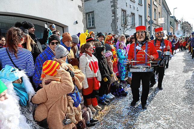 Bild 26: Großer Narrenumzug 2024 in Konstanz &ndash; die besten Bilder gibt&lsquo;s hier &ndash; Teil 4