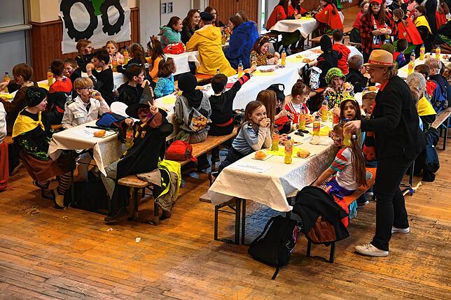 Bild 19: Hier sind die besten Bilder vom Rathaussturm in Tennenbronn und der Schulfasnet