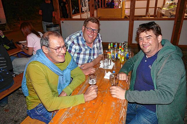 Bild 6: Döggingen im Feierlaune: Waldfest zieht Hunderte Besucher an - die schönsten Bilder