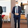 Bürgermeister Christian Wörpel (links) freut sich, dass Bundestagsabgeordneter Thorsten Frei (Mitte) auch einen der kleinsten Orte ...