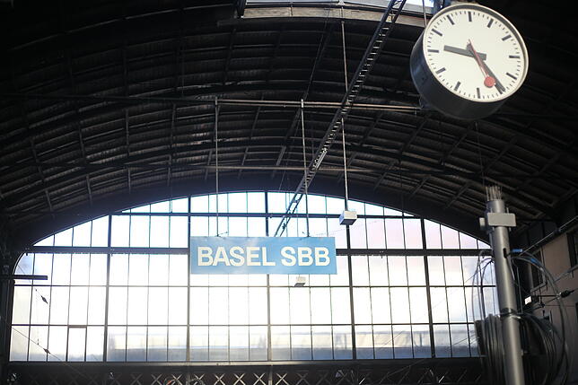 Der Schweizer Bahnhof in Basel soll wie auch der Badische Bahnhof vom geplanten Umbau profitiern, allerdings sollen beide Bahnhöfe von ...
