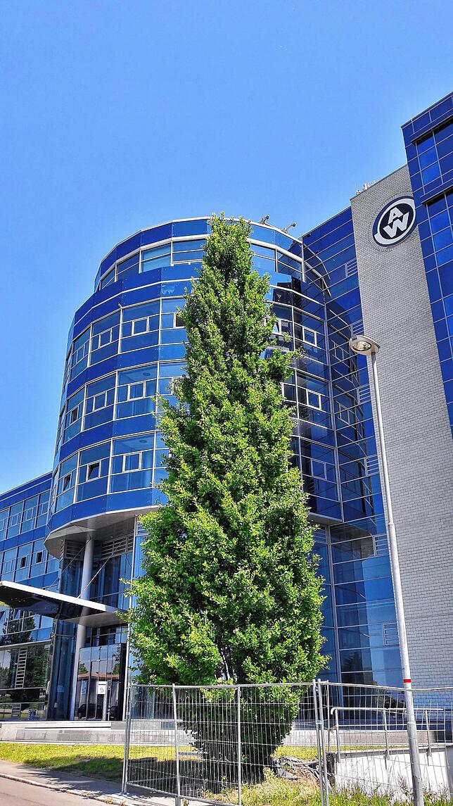 Die Firmenzentrale der Weber Automotive GmbH in Markdorf. Das Unternehmen hatte im Juli 2019 Insolvenz in Eigenverwaltung angemeldet.