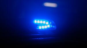 Unruhig soll die Nacht für einen Anwohner in Lauchheim gewesen sein – und er zur Machete gegriffen haben. (Symbolbild)