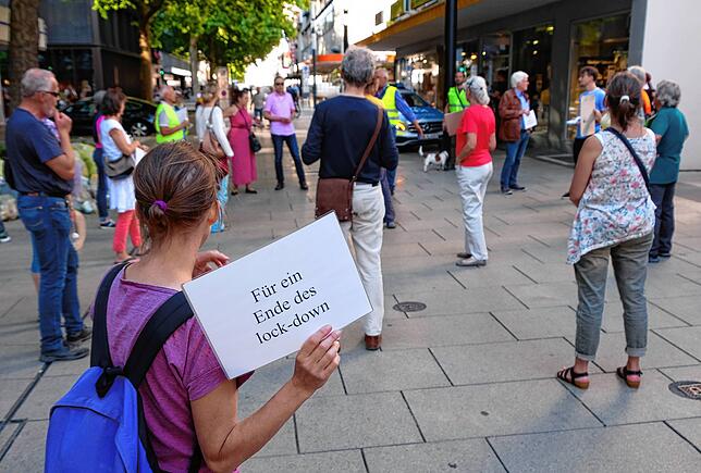 Aus Polizeisicht bislang problemfrei: Die Singener Demos gegen die Corona-Verordnungen.