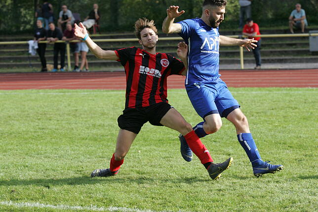 Bild 3: FC Geißlingen siegt beim FC 08 Bad Säckingen mit 2:0 &ndash; wir haben die Bilder!
