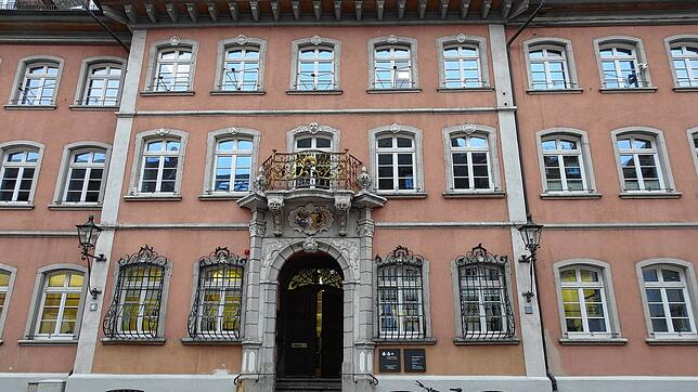 Es geht um den Chefsessel im Waldshuter Rathaus: Bei der OB-Wahl am 23. Juli 2023 in Waldshut-Tiengen treten Amtsinhaber Philipp Frank ...