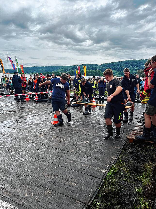 Bild 10: Kreisfeuerwehrzeltlager mit 1000 Teilnehmern am Bodensee-Ende: Was dort passiert