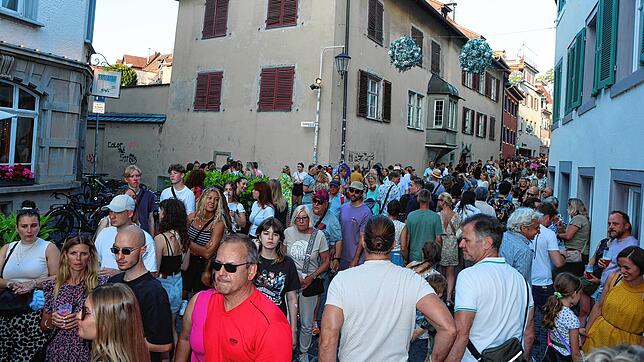 (Archivbild) Anfang Juli 2025 lockte der Gassenfreitag zahlreiche Einheimische und Besucher in die Niederburg. Über Jahre hinweg hat ...