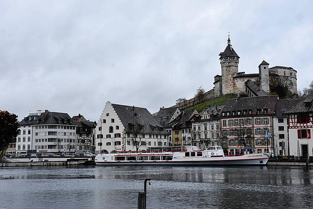 Die prächtigen Kulissen des Seerheins, hier in Schaffhausen: Die URh hofft, dass der Sommer 2022 nicht so verregnet wird wie im ...