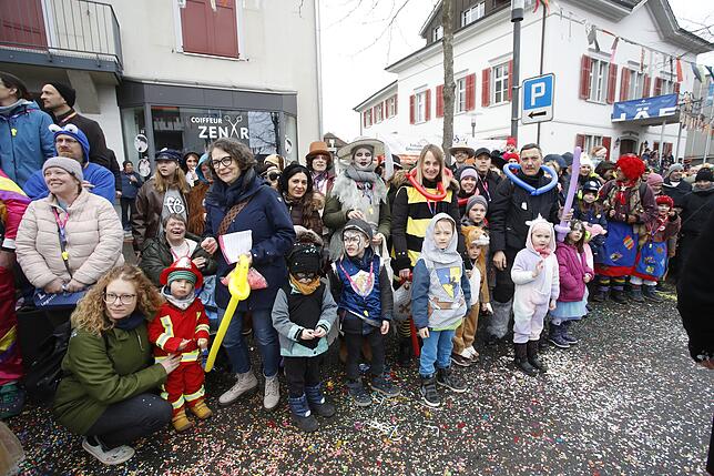 Bild 2: Fasnacht in der Schweiz: Kreuzlingens bunte Parade in Bildern