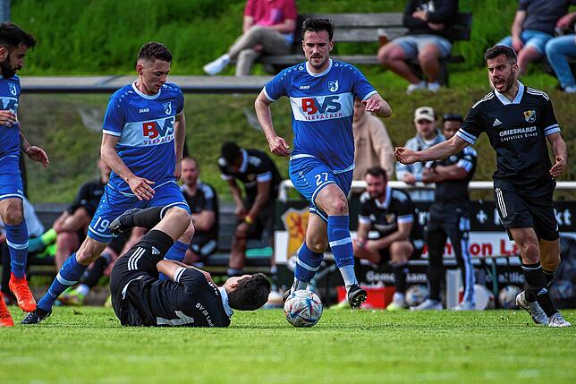 Bild 17: SV 08 Laufenburg gewinnt Hochrhein-Derby gegen FC Erzingen mit 7:1 &ndash; und wir haben Bilder!