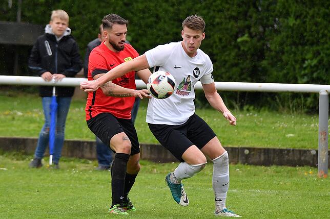 Bild 20: FSV Rheinfelden feiert Pflichtsieg gegen Schlusslicht FC Emmendingen – und wir haben die Bilder