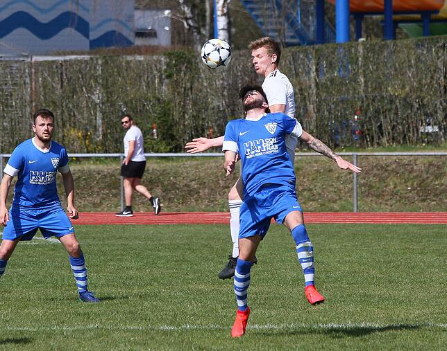 Bild 6: Der FC Wehr besiegt den SV Weil II mit 2:1 – und wir haben die Bilder