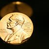 Der Chemie-Nobelpreis geht 2019 an drei Forscher für Forschung und Studien zu leistungsstarken Lithium-Batterien.