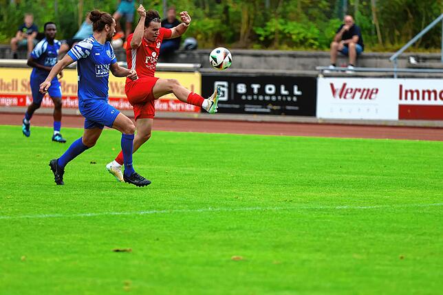 Bild 9: FC Tiengen 08 unterliegt dem SV Weil mit 1:2 – und wir haben Fotos!