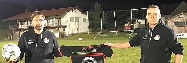 Trainer der Spvgg. Andelsbach: Patrick Ruch (links) und Patrick Dörsing.