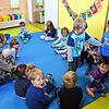 Blick in den städtischen Kindergarten Bräunlingens im November 2019: In Corona-Zeiten läuft die Kinderbetreuung seit Monaten anders als ...
