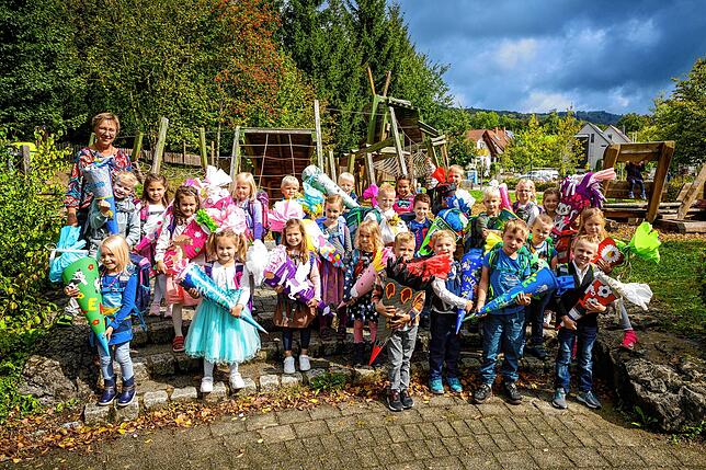 Grundschule Beuren: Die Klasse 1 mit Klassenlehrerin Stefanie Baumann.